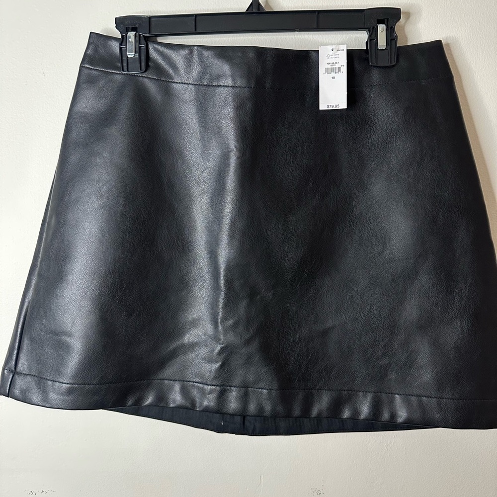 NWT Vegan leather mini skirt GAP